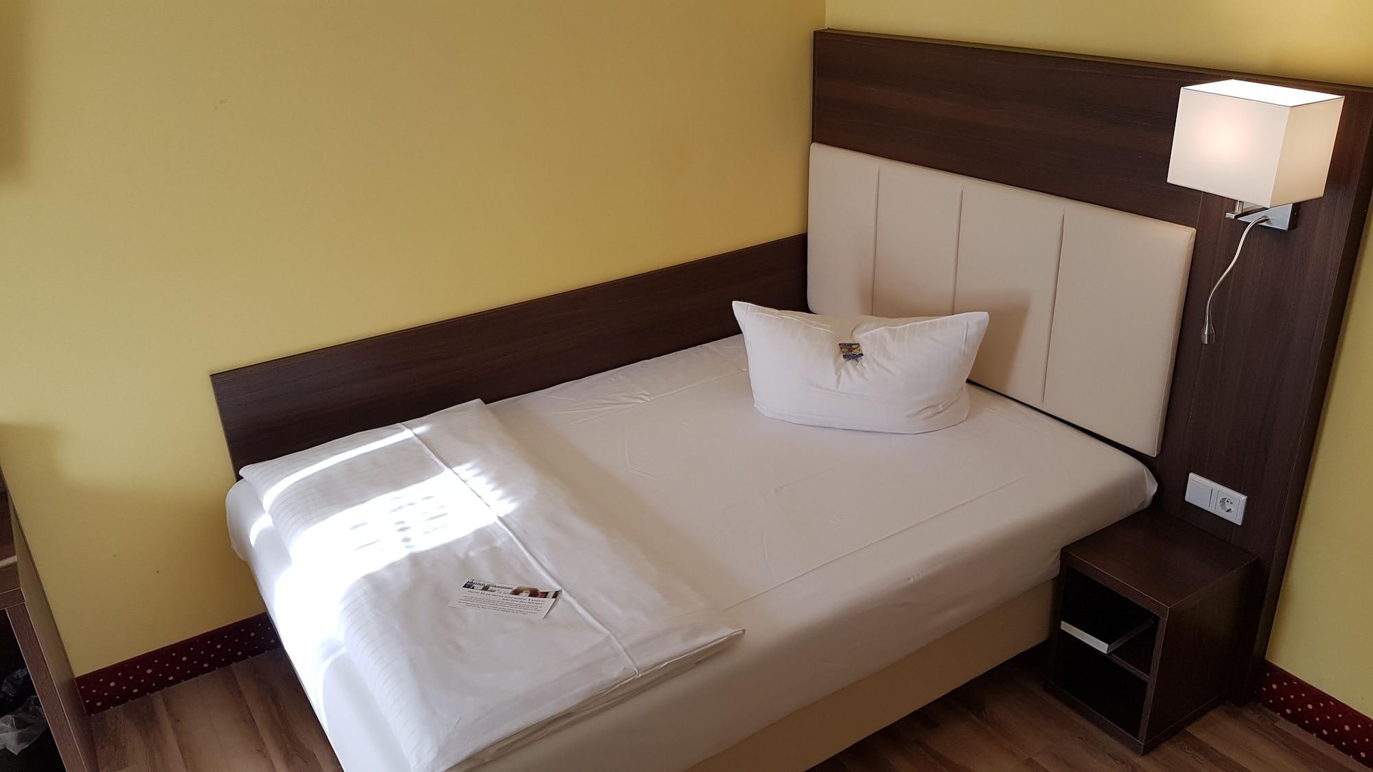Invite Hotel Nuernberg City Екстериор снимка