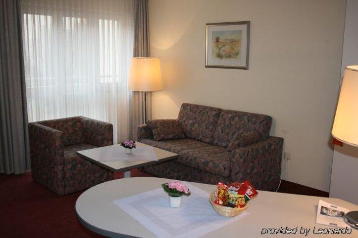 Invite Hotel Nuernberg City Стая снимка
